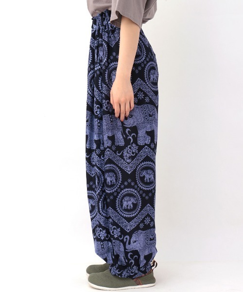 チチカカ(チチカカ)の「タイ柄バルーンパンツ(その他パンツ・レディース・ブラック/ブラウン/ネイビー・MEDIUM/LARGE)」の18枚目の写真