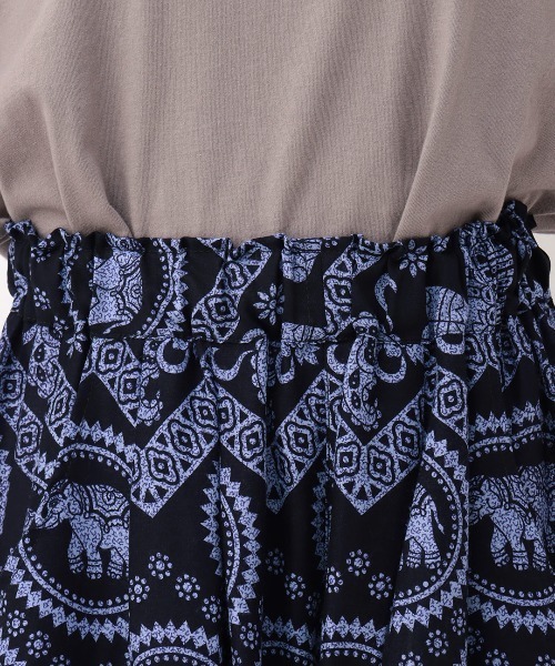 チチカカ(チチカカ)の「タイ柄バルーンパンツ(その他パンツ・レディース・ブラック/ブラウン/ネイビー・MEDIUM/LARGE)」の20枚目の写真