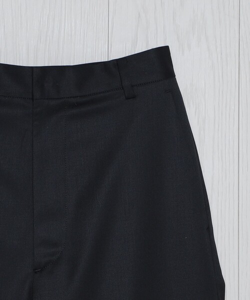 H BEAUTY&YOUTH UNITED ARROWS（エイチビューティーアンドユース