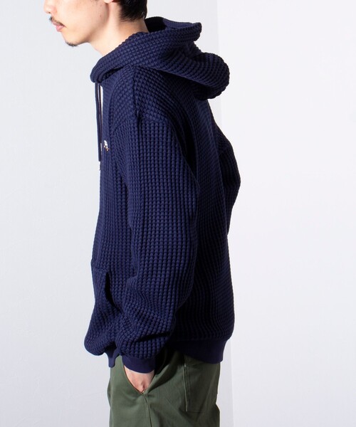 GLOSTER(グロスター)の「【GLOSTER/グロスター】フレンチブルドッグ刺繍 オニワッフルパーカー(パーカー・メンズ・イエロー/ネイビー/ベージュ・M/L/S)」の10枚目の写真