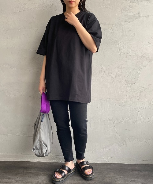 HANES（ヘインズ）の「【WEB限定】[HANES/ヘインズ] BEEFY ショートスリーブパックTシャツ（Tシャツ/カットソー・レディース・ブラック/オリーブ/ライトベージュ/グレー/ダークグリーン/ホワイト/レッド/ダークグレー/ネイビー/パープル・XS/S/M/L/XL）」の12枚目の写真