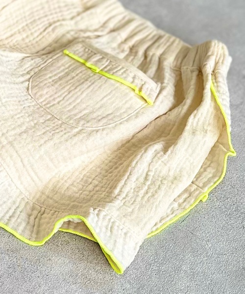 CALMIA(カルミア)の「Wガーゼフリルキュロットパンツ(80~150cm)(その他パンツ・キッズ・ライトブルー/ラベンダー/レッド/オフホワイト・150/140/130/120/110/100/90/80)」の7枚目の写真