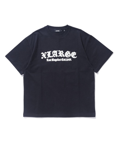 XLARGE(エクストララージ)の「OLD ENGLISH LOGO S/S TEE(Tシャツ/カットソー・メンズ・ブラック/ホワイト/ネイビー・S/M/L/XL)」の3枚目の写真