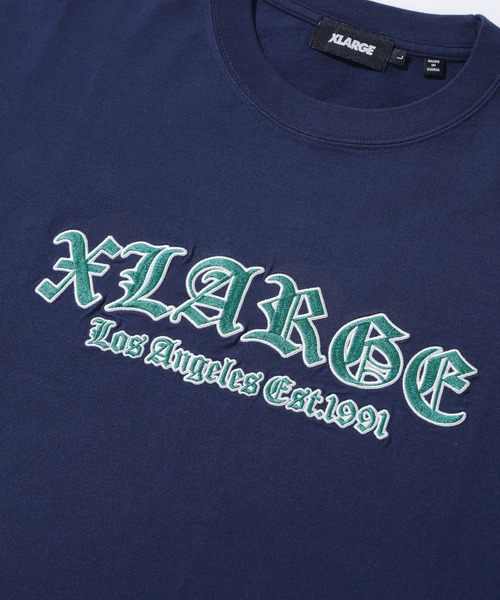 XLARGE(エクストララージ)の「OLD ENGLISH LOGO S/S TEE(Tシャツ/カットソー・メンズ・ブラック/ホワイト/ネイビー・S/M/L/XL)」の6枚目の写真