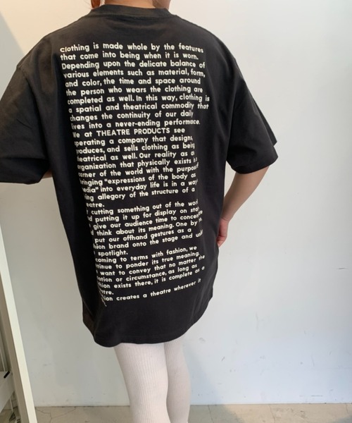 THEATRE PRODUCTS（シアタープロダクツ）の「マニフェストプリント半袖Tシャツ（Tシャツ/カットソー・レディース・チャコール/ホワイト/ナチュラル・FREE）」の16枚目の写真