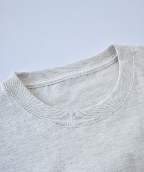 THEATRE PRODUCTS（シアタープロダクツ）の「マニフェストプリント半袖Tシャツ（Tシャツ/カットソー・レディース・チャコール/ホワイト/ナチュラル・FREE）」の20枚目の写真