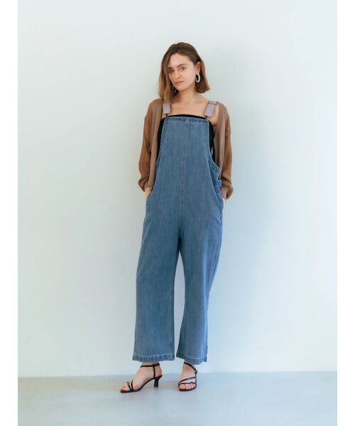 Editt by YECCA VECCA（エディットバイイェッカヴェッカ）の「綿麻デニムサロペット（サロペット/オーバーオール・レディース・ライトインディゴブルー/インディゴブルー・FREE）」の6枚目の写真