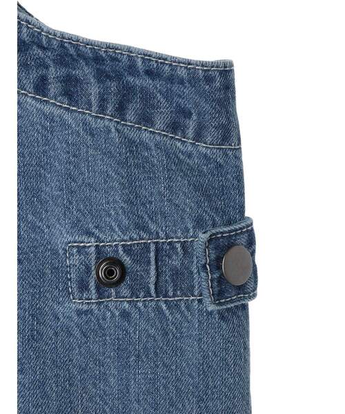 Editt by YECCA VECCA（エディットバイイェッカヴェッカ）の「綿麻デニムサロペット（サロペット/オーバーオール・レディース・ライトインディゴブルー/インディゴブルー・FREE）」の16枚目の写真