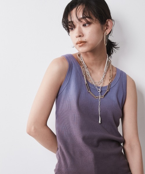 CHIC STYLE(シックスタイル)の「 段染めタンクトップ <大きいサイズ有>シックスタイル(キャミソール・レディース・グリーン系/ブラウン系/パープル系・3L/LL/L/M/5L/4L)」の1枚目の写真