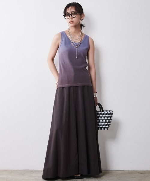 CHIC STYLE(シックスタイル)の「 段染めタンクトップ <大きいサイズ有>シックスタイル(キャミソール・レディース・グリーン系/ブラウン系/パープル系・3L/LL/L/M/5L/4L)」の10枚目の写真