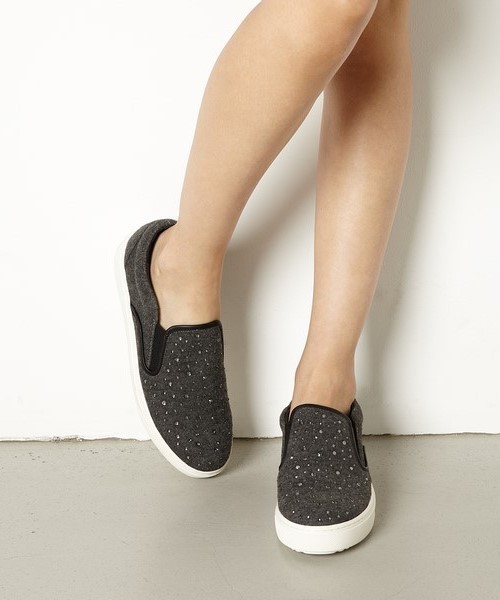 STACCATO（スタッカート）の「ラインストーンスリッポン（スリッポン