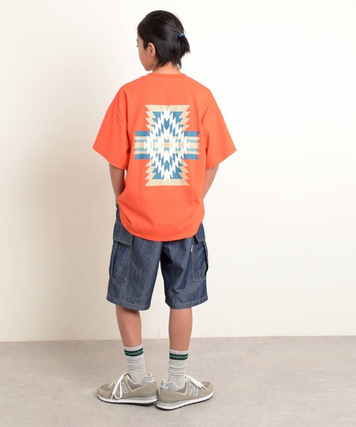 PEN FIELD(ペンフィールド)の「【Penfield】【防汚加工】ネイティブ柄バックプリント半袖Tシャツ(Tシャツ/カットソー・キッズ・オートミール/オレンジ/ネイビー・170cm/160cm/150cm/140cm)」の4枚目の写真