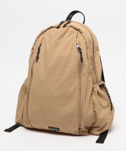 BAYFLOW（ベイフロー）の「サイドポケットデイパック（バックパック/リュック・レディース・ベージュ/ブラック・FREE）」の5枚目の写真