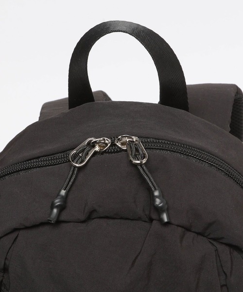 BAYFLOW（ベイフロー）の「サイドポケットデイパック（バックパック/リュック・レディース・ベージュ/ブラック・FREE）」の9枚目の写真