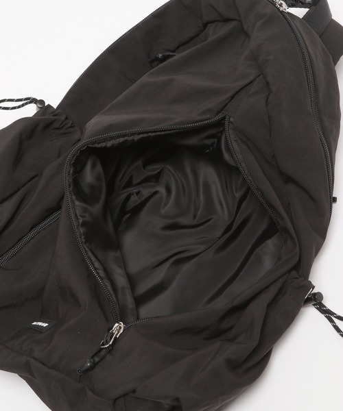 BAYFLOW（ベイフロー）の「サイドポケットデイパック（バックパック/リュック・レディース・ベージュ/ブラック・FREE）」の12枚目の写真