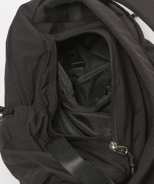 BAYFLOW（ベイフロー）の「サイドポケットデイパック（バックパック/リュック・レディース・ベージュ/ブラック・FREE）」の13枚目の写真