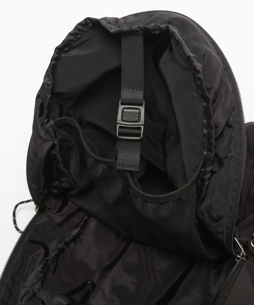 BAYFLOW（ベイフロー）の「サイドポケットデイパック（バックパック/リュック・レディース・ベージュ/ブラック・FREE）」の16枚目の写真