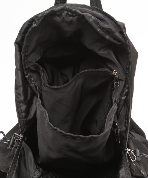 BAYFLOW（ベイフロー）の「サイドポケットデイパック（バックパック/リュック・レディース・ベージュ/ブラック・FREE）」の17枚目の写真