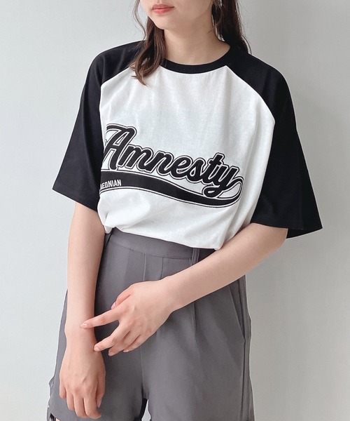 AS KNOW AS plus（アズノゥアズプラス）の「◎カレッジロゴ オーバーサイズ ラグラン半袖Tシャツ（Tシャツ/カットソー・レディース・ブラック系/ピンク系/ネイビー系/ピンク系1/ブラック系1/ネイビー系1/グリーン系1・FREE）」の2枚目の写真