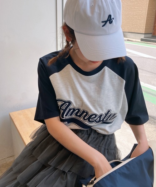 AS KNOW AS plus（アズノゥアズプラス）の「◎カレッジロゴ オーバーサイズ ラグラン半袖Tシャツ（Tシャツ/カットソー・レディース・ブラック系/ピンク系/ネイビー系/ピンク系1/ブラック系1/ネイビー系1/グリーン系1・FREE）」の4枚目の写真
