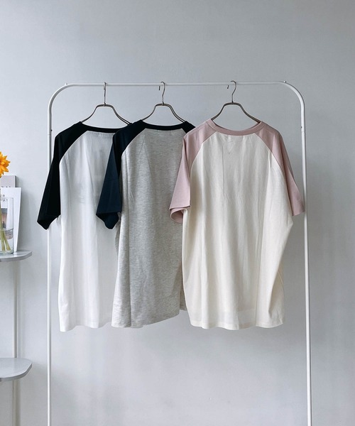 AS KNOW AS plus（アズノゥアズプラス）の「◎カレッジロゴ オーバーサイズ ラグラン半袖Tシャツ（Tシャツ/カットソー・レディース・ブラック系/ピンク系/ネイビー系/ピンク系1/ブラック系1/ネイビー系1/グリーン系1・FREE）」の12枚目の写真