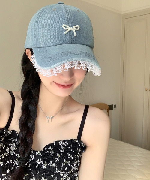 shopnikoniko(ショップニコニコ)の「キャップ リボン パール レース デニムキャップ(キャップ・レディース・ライトブルー/ブラック・フリー)」の6枚目の写真
