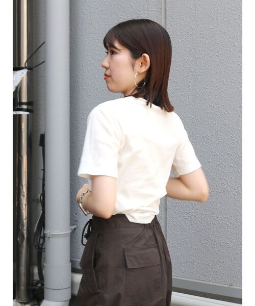 Ungrid（アングリッド）の「シアーテレコフィットTee（Tシャツ/カットソー・レディース・ブラック/オフホワイト/ピンク/グリーン/パープル・FREE）」の9枚目の写真