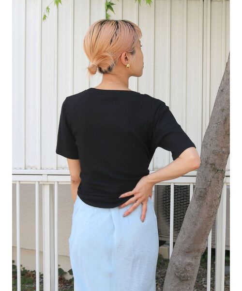 Ungrid（アングリッド）の「シアーテレコフィットTee（Tシャツ/カットソー・レディース・ブラック/オフホワイト/ピンク/グリーン/パープル・FREE）」の13枚目の写真