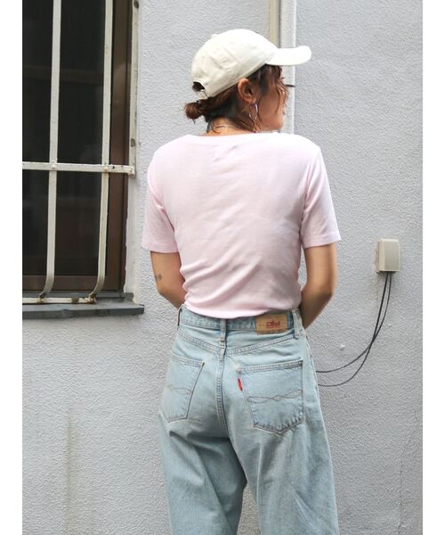 Ungrid（アングリッド）の「シアーテレコフィットTee（Tシャツ/カットソー・レディース・ブラック/オフホワイト/ピンク/グリーン/パープル・FREE）」の16枚目の写真