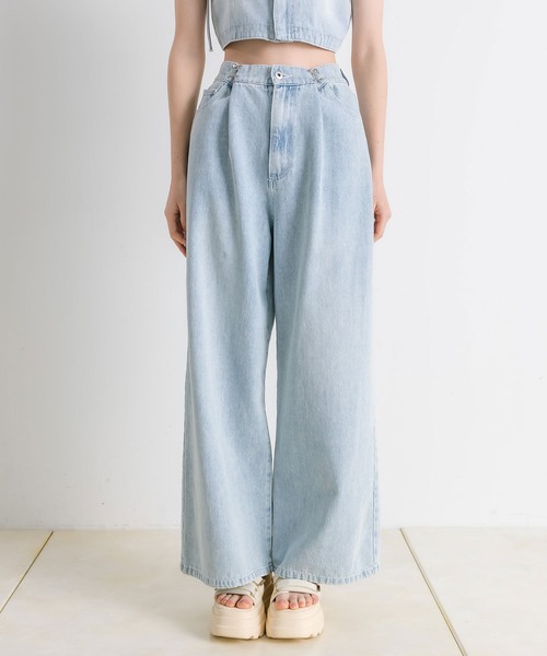 OLIVE des OLIVE(オリーブデオリーブ)の「ウエストホックワイドデニムパンツ(その他パンツ・レディース・サックスブルー/ブルー系その他/ブラック系その他/ブルー・SMALL/MEDIUM)」の11枚目の写真