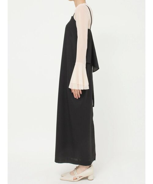 LAGUNAMOON（ラグナムーン）の「バッグラペルキャミワンピース（ワンピース・レディース・ベージュ/ブラック・SMALL/MEDIUM）」の6枚目の写真