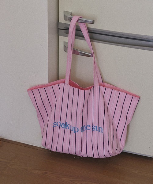 Vipoa(ヴィポア)の「stripe logo color tote(トートバッグ・レディース・ブルー/ピンク・FREE)」の1枚目の写真