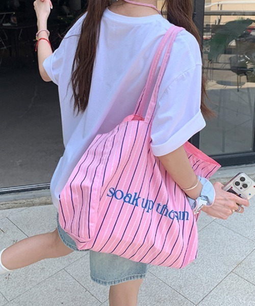 Vipoa(ヴィポア)の「stripe logo color tote(トートバッグ・レディース・ブルー/ピンク・FREE)」の17枚目の写真