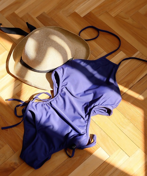 セール】ホルターネックサイドオープンワンピース水着（水着）｜Girly