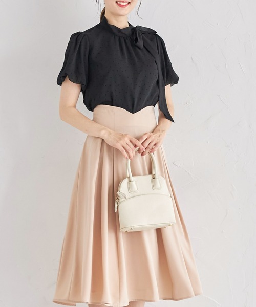 tocco closet(トッコ クローゼット)の「リボンタイ付きシアードットバルーンスリーブブラウス(シャツ/ブラウス・レディース・オフホワイト/ブラック/グレー・M)」の12枚目の写真