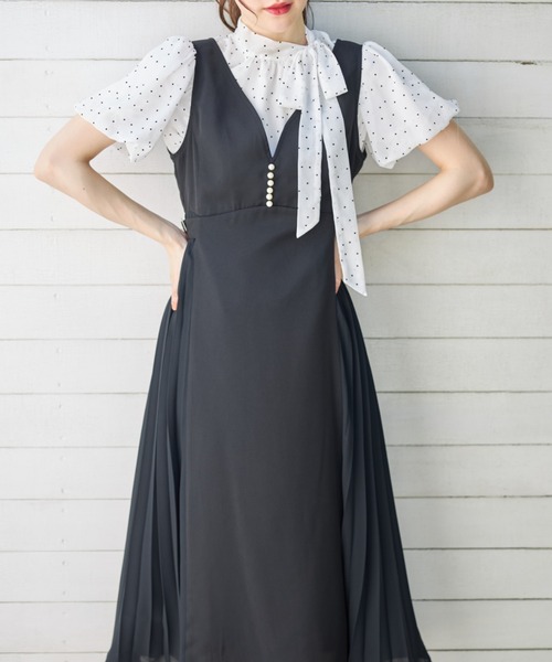 tocco closet(トッコ クローゼット)の「リボンタイ付きシアードットバルーンスリーブブラウス(シャツ/ブラウス・レディース・オフホワイト/ブラック/グレー・M)」の5枚目の写真