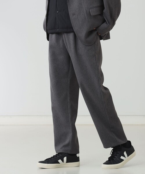 【セール】UNIVERSAL OVERALL × CITY DWELLERS / 別注 SOLOTEX(R)FULFLAN(R) ウールライク タックテーパード パンツ (セットアップ対応)（その他パンツ）｜UNIVERSAL OVERALL（ユニバーサルオーバーオール）