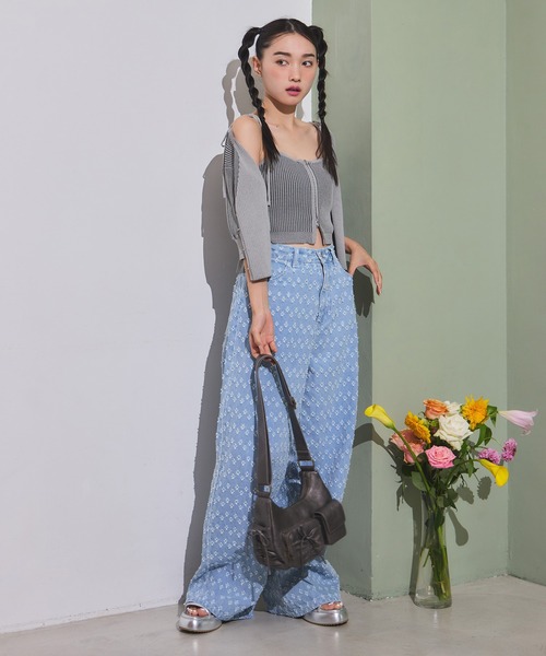 one after another NICE CLAUP（ワンアフターアナザーナイスクラップ）の「アソートデニムワイドパンツ/SMサイズ（デニムパンツ・レディース・ブラック/サックスブルー/ブルー/オフホワイト・MEDIUM/SMALL）」の5枚目の写真