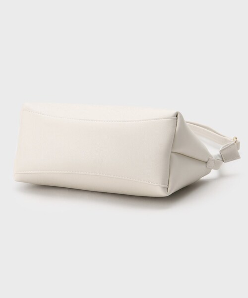 OPAQUE.CLIP(オペークドットクリップ)の「◆【長さ調整可能】フロントベルトポケットミニショルダー(ショルダーバッグ・レディース・ベージュ/アイボリー/ブラック・00)」の17枚目の写真