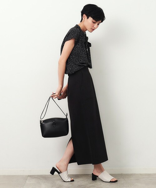 OPAQUE.CLIP(オペークドットクリップ)の「◆【長さ調整可能】フロントベルトポケットミニショルダー(ショルダーバッグ・レディース・ベージュ/アイボリー/ブラック・00)」の8枚目の写真