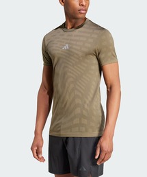 adidas（アディダス）の「ジム+ トレーニング シームレス半袖Tシャツ / アディダス adidas（Tシャツ/カットソー・メンズ）」