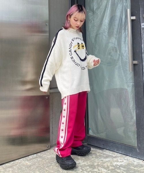 Candy Stripper(キャンディストリッパー)の「BLINDFOLDED SMILE ニット(ニット/セーター・レディース・エメラルド/ブラック/オフホワイト/イエロー・2)」の20枚目の写真