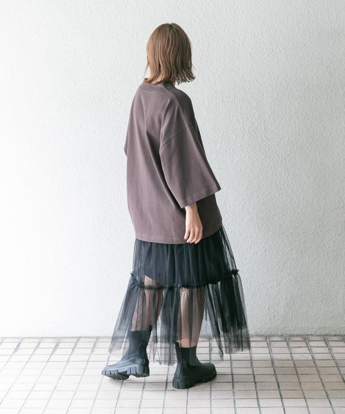 KBF（ケイビーエフ）の「BIGフットボールTEE（Tシャツ/カットソー・レディース・チャコールグレー/ベージュ系その他・ONE）」の11枚目の写真