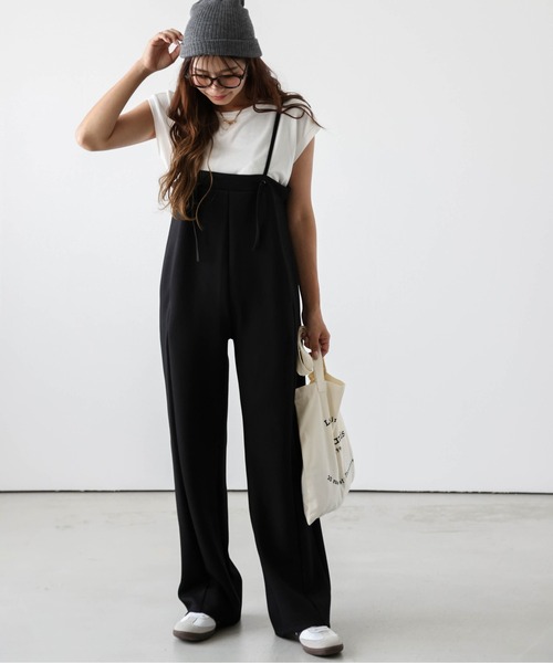 AMELY（エミリー）の「ワイドパンツサロペット（その他パンツ・レディース・グレー/ブラック/グリーン/キナリ・フリー）」の16枚目の写真