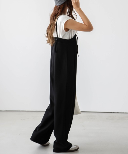 AMELY（エミリー）の「ワイドパンツサロペット（その他パンツ・レディース・グレー/ブラック/グリーン/キナリ・フリー）」の12枚目の写真