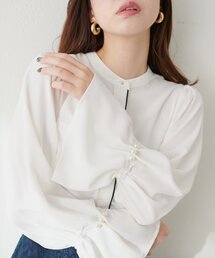 袖口パールキャンディースリーブブラウス