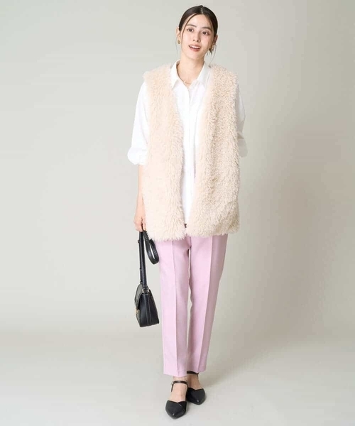 a.v.v（アーヴェヴェ）の「フェイクファーベスト（ダウンベスト・レディース・アイボリー・38/40/36）」の4枚目の写真