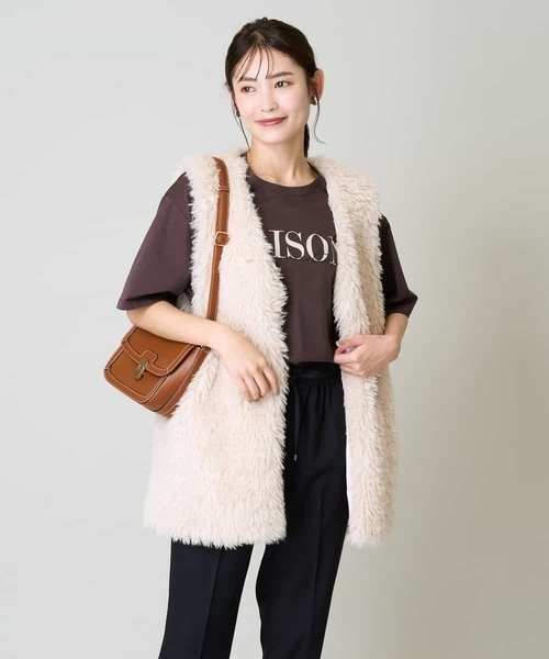 a.v.v（アーヴェヴェ）の「フェイクファーベスト（ダウンベスト・レディース・アイボリー・38/40/36）」の6枚目の写真