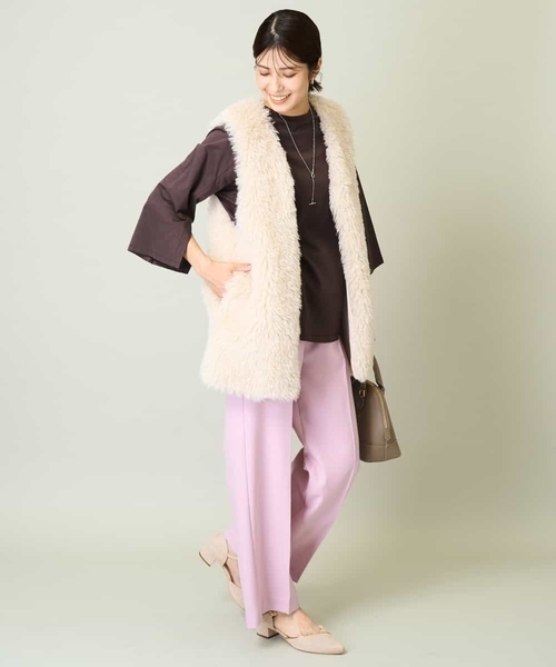 a.v.v（アーヴェヴェ）の「フェイクファーベスト（ダウンベスト・レディース・アイボリー・38/40/36）」の17枚目の写真