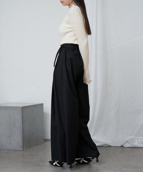 RAY CASSIN(レイカズン)の「【WEB限定】ジャガードリブニット(ニット/セーター・レディース・グレー/グリーン/ブラック/アイボリー・FREE)」の11枚目の写真